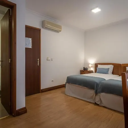 Hotel C